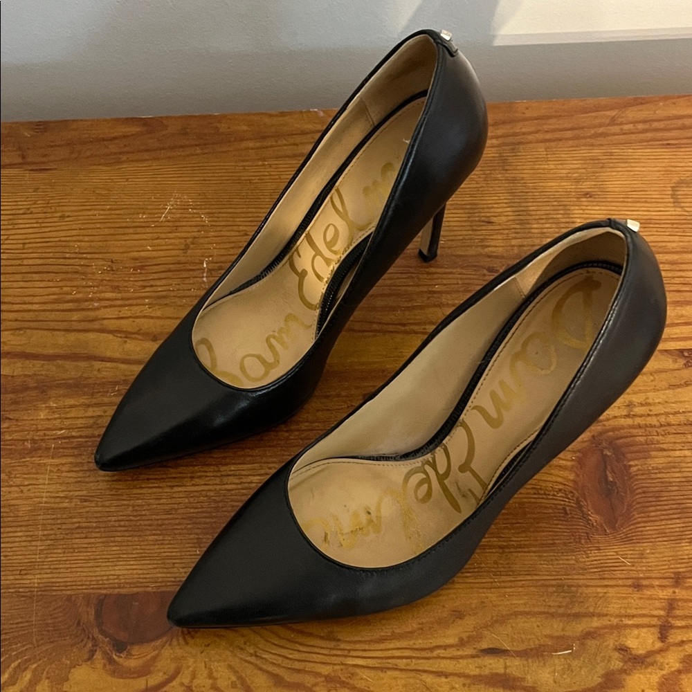 Sam Edelman Classic Black Pumps